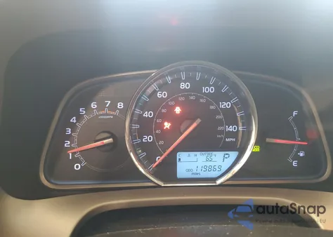 2014 Toyota Rav4 Limited z USA, uszkodzony, nr VIN 2T3DFREV2EW154527